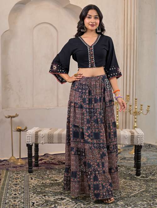 women printed three quarter sleeve skirt top set - 22183392 -  Standard Image - 0