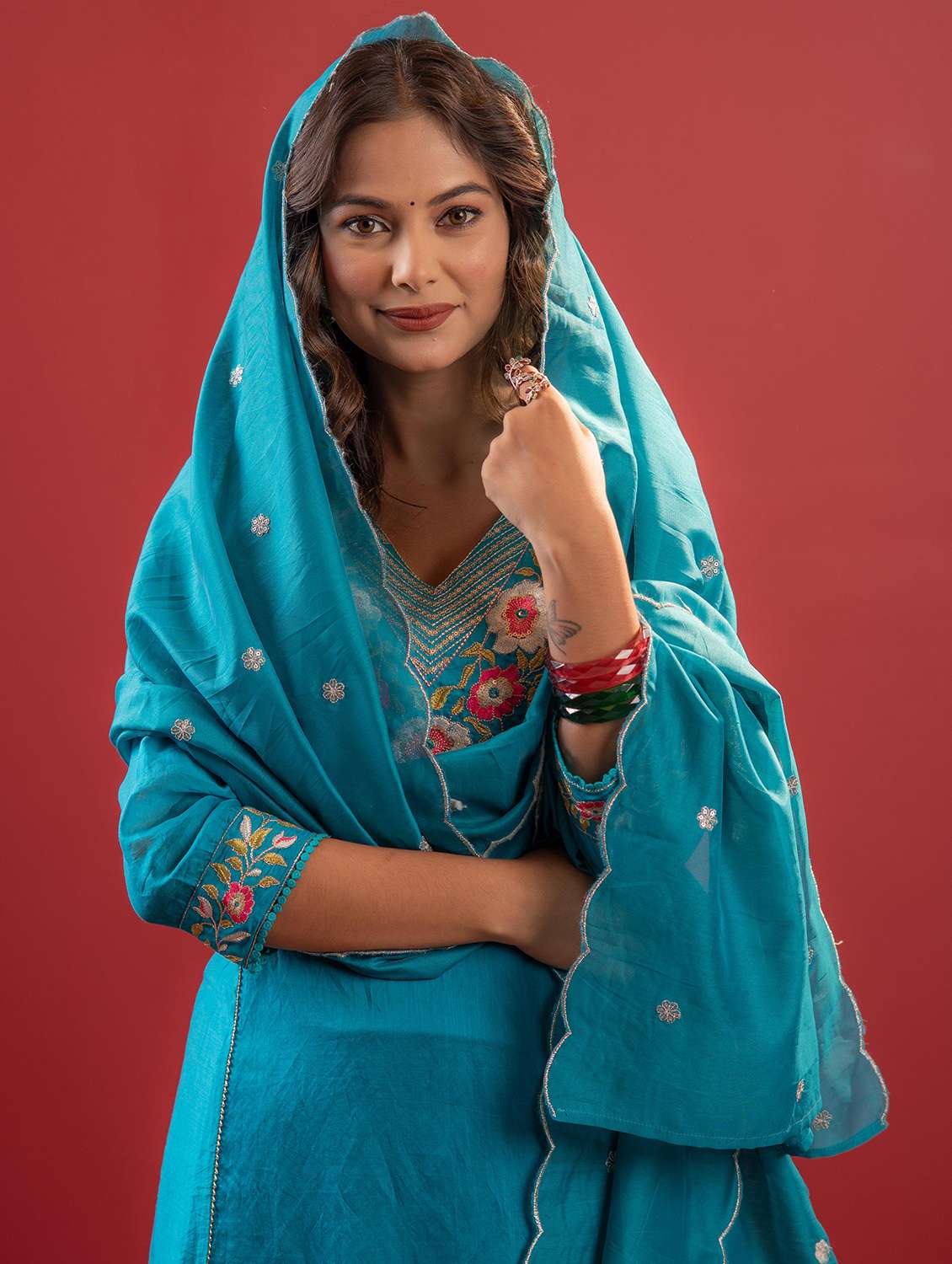 women solid with work three quarter sleeve kurta pant with dupatta set - 22183411 -  Standard Image - 3