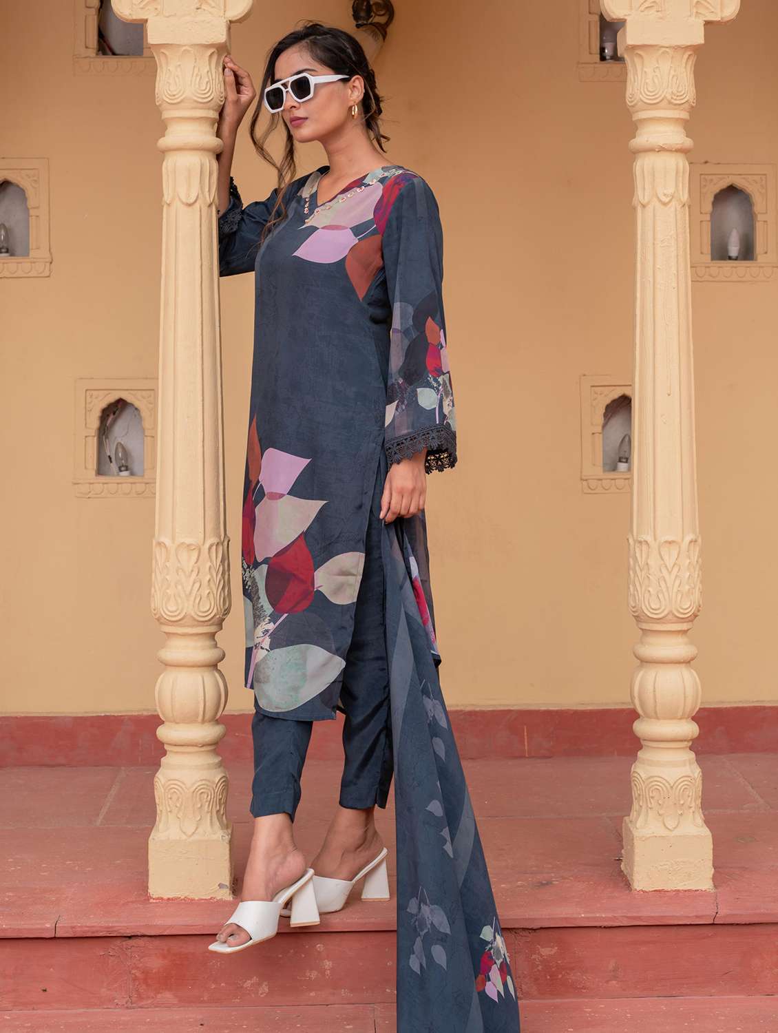women solid with work long sleeve kurta pant with dupatta set - 22183422 -  Standard Image - 3