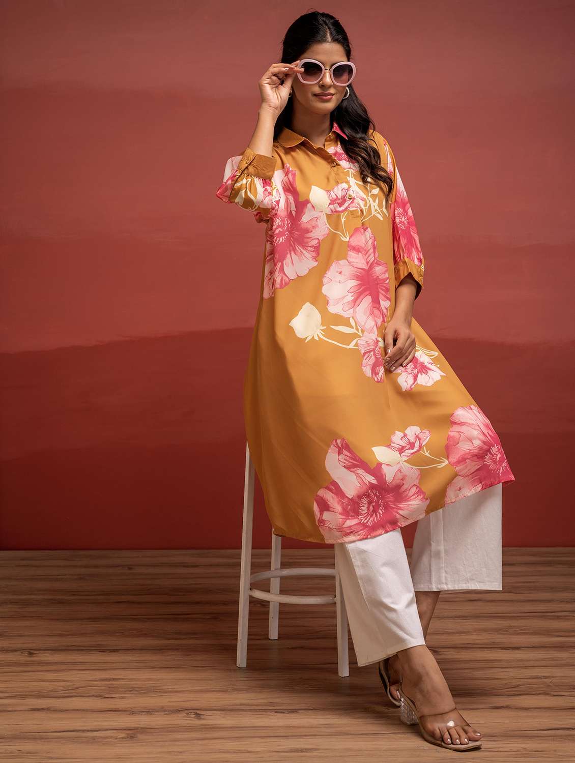 women floral three quarter sleeve a-line kurta