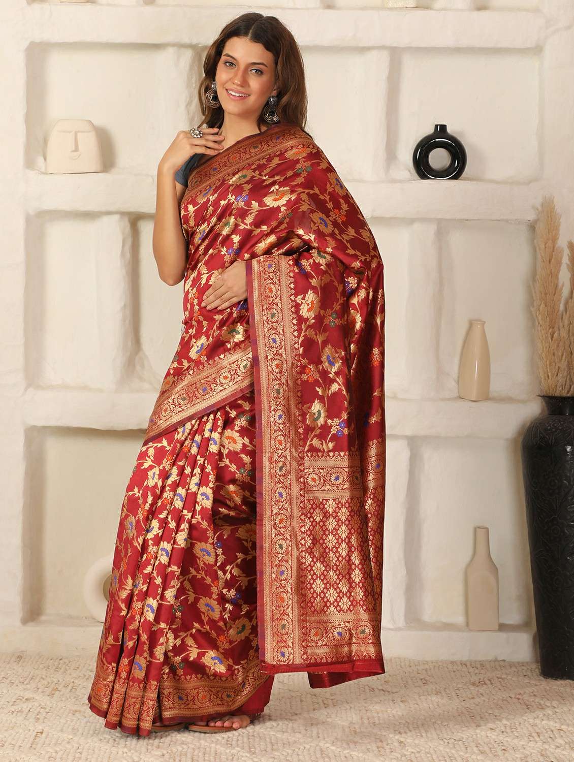 women self design banarasi saree with blouse - 22183711 -  Standard Image - 3