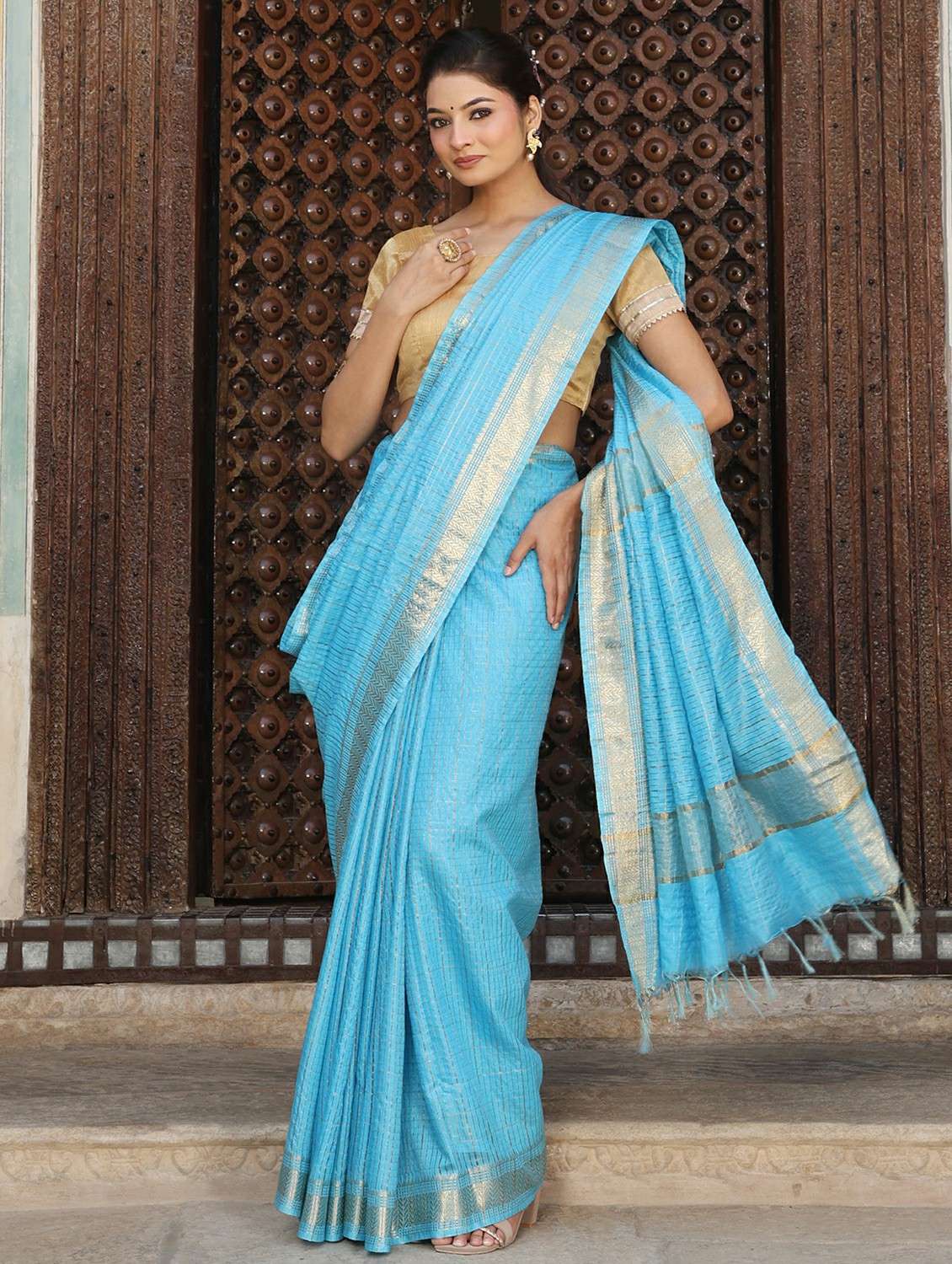 women checkered bordered saree with blouse - 22183720 -  Standard Image - 3