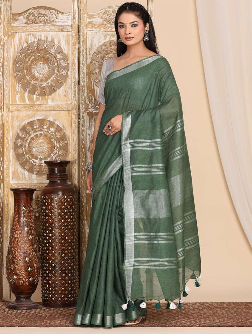 women solid with bordered saree with blouse - 22183750 -  Standard Image - 3