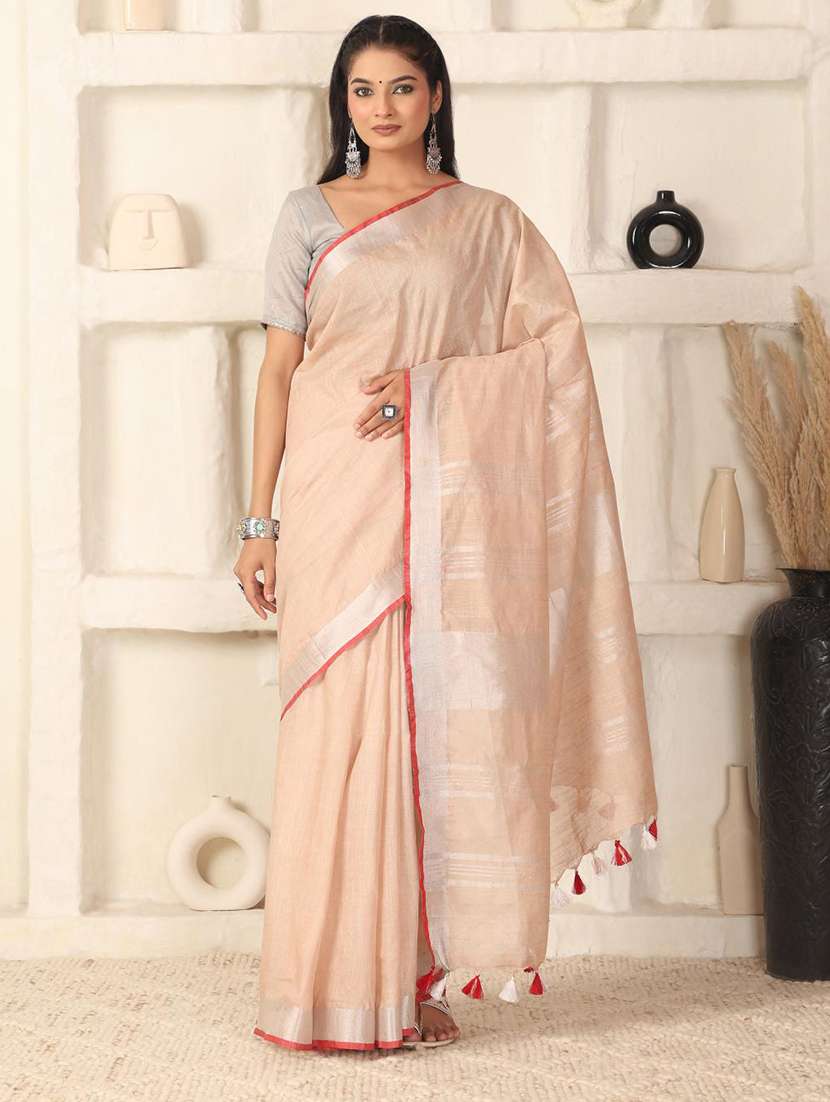 women solid with bordered saree with blouse