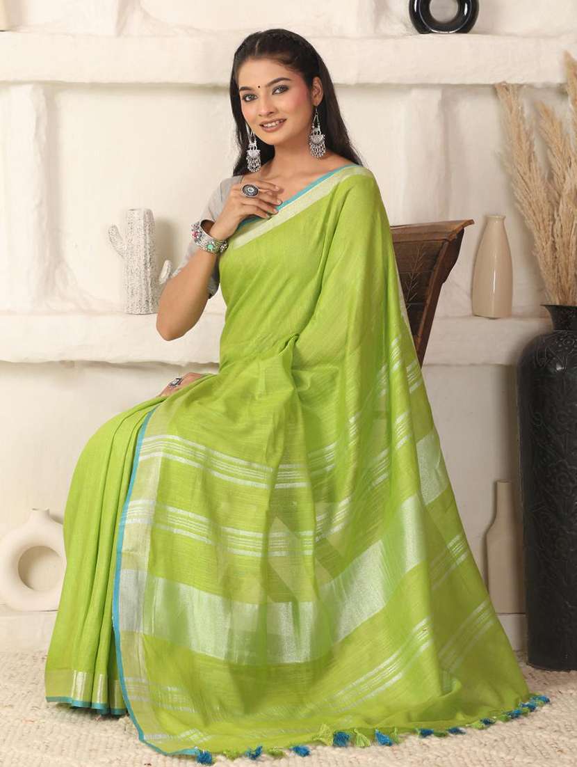 women solid with bordered saree with blouse - 22183766 -  Standard Image - 3