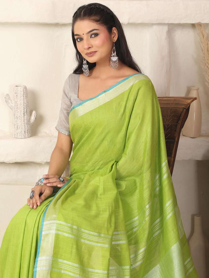 women solid with bordered saree with blouse - 22183766 -  Standard Image - 5