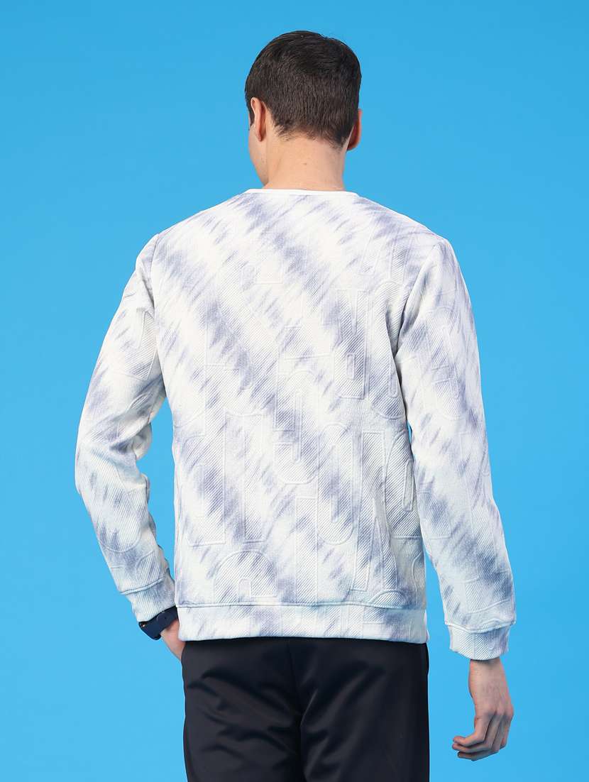 men round neck long sleeve sweatshirt - 22183987 -  Standard Image - 3