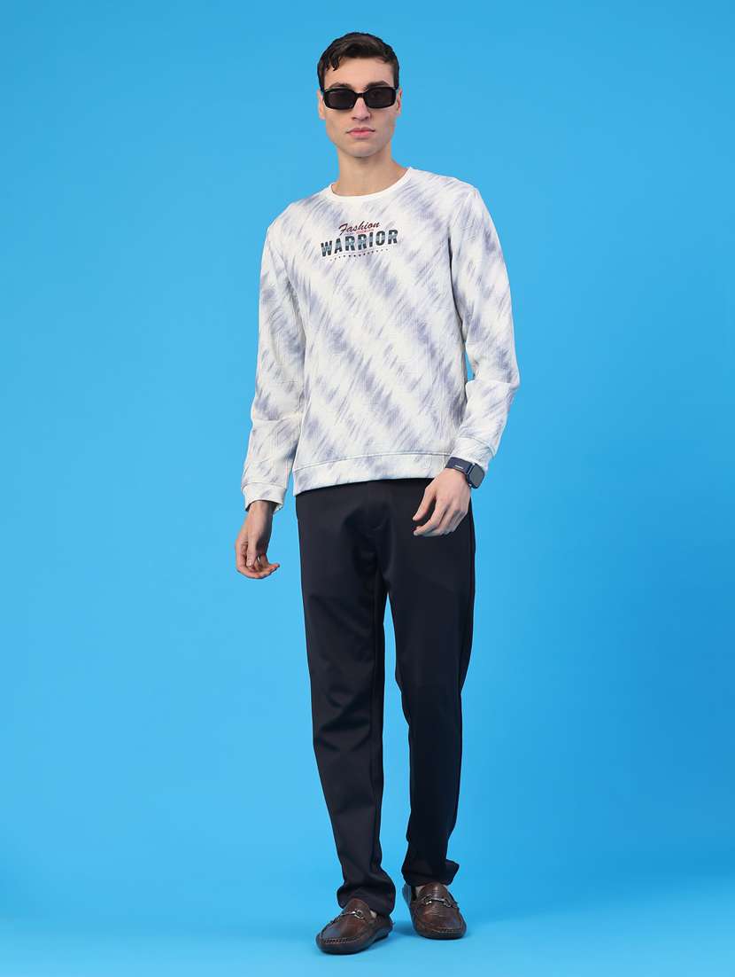 men round neck long sleeve sweatshirt - 22183987 -  Standard Image - 5