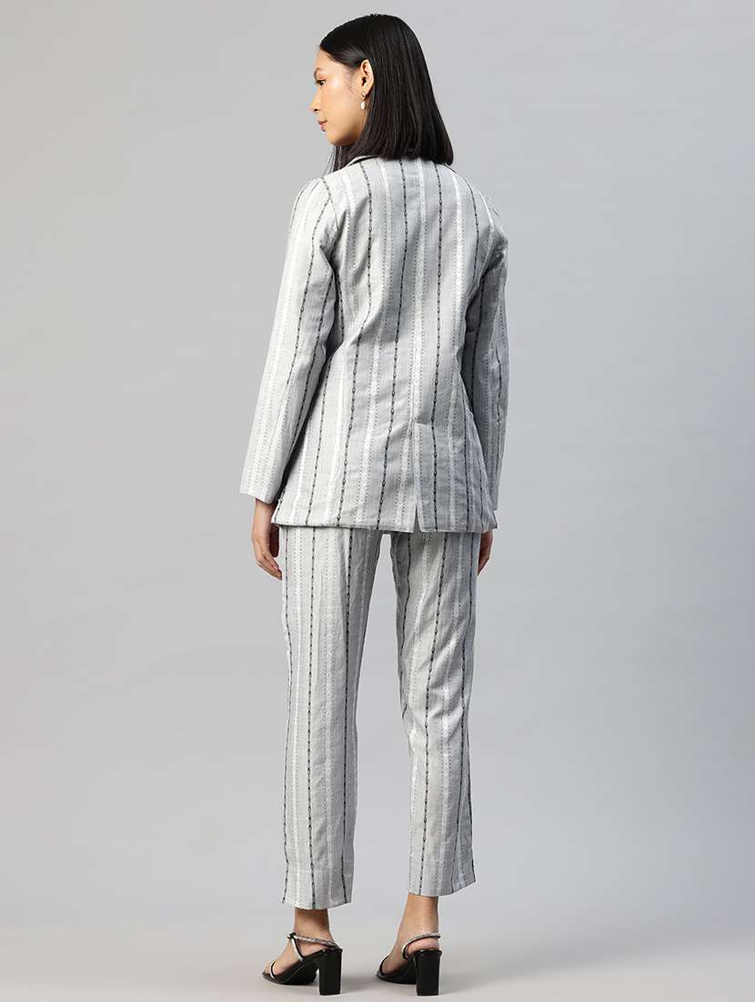 women self design blazer & trouser co-ord set - 22184240 -  Standard Image - 3