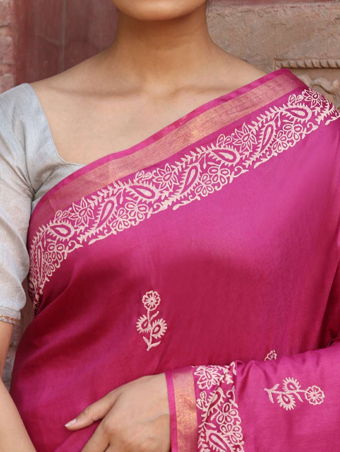 women printed casual wear saree with blouse - 22184291 -  Standard Image - 8