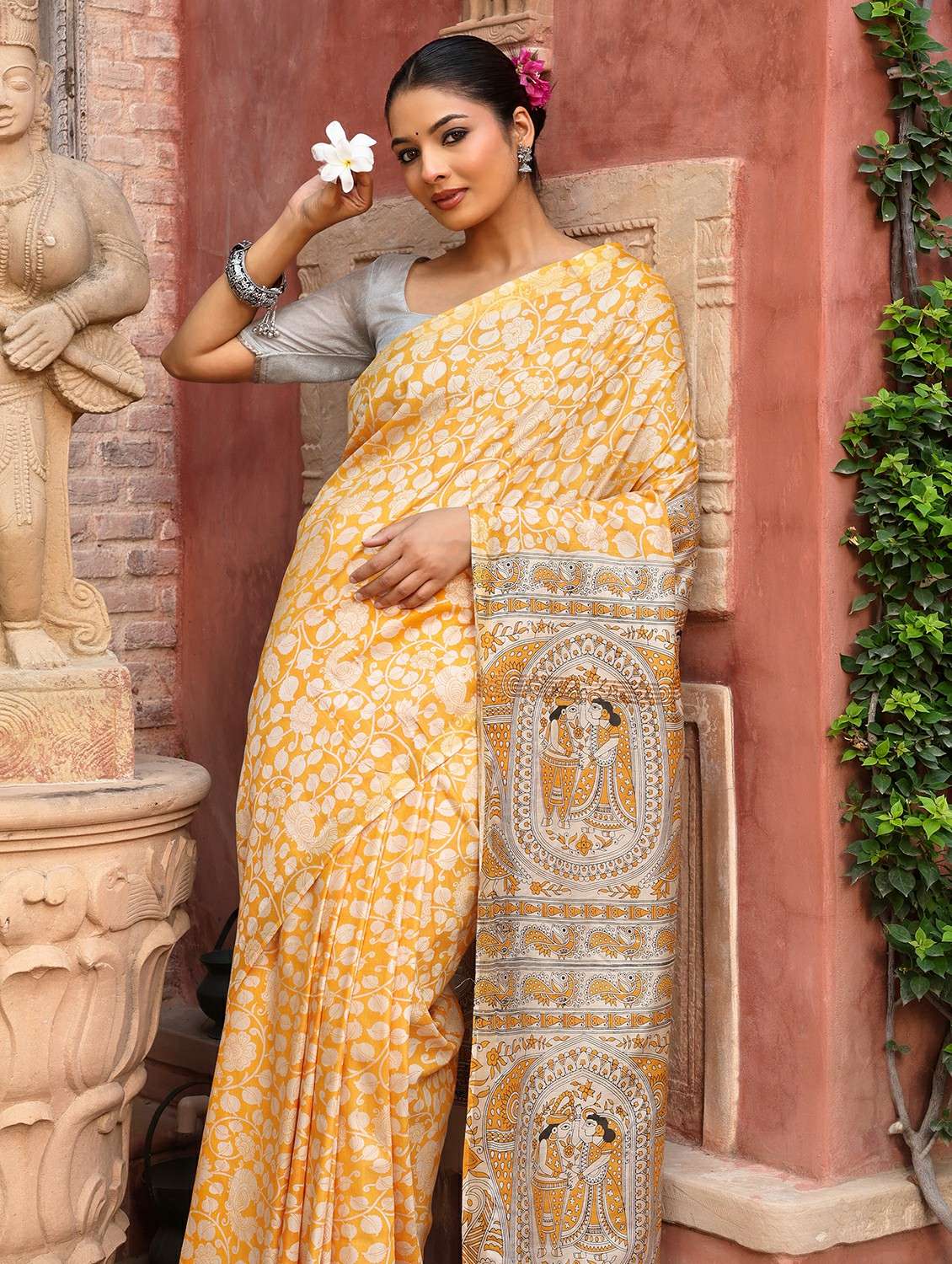 women printed casual wear saree with blouse - 22184292 -  Standard Image - 5