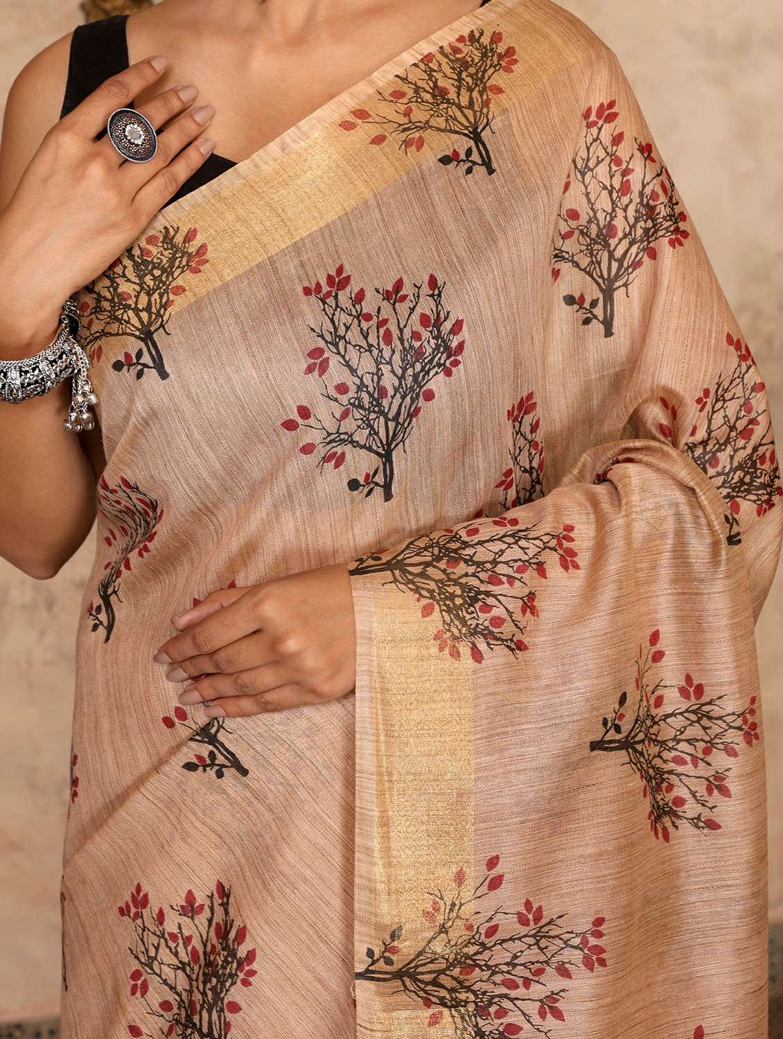 women printed casual wear saree with blouse - 22184320 -  Standard Image - 8