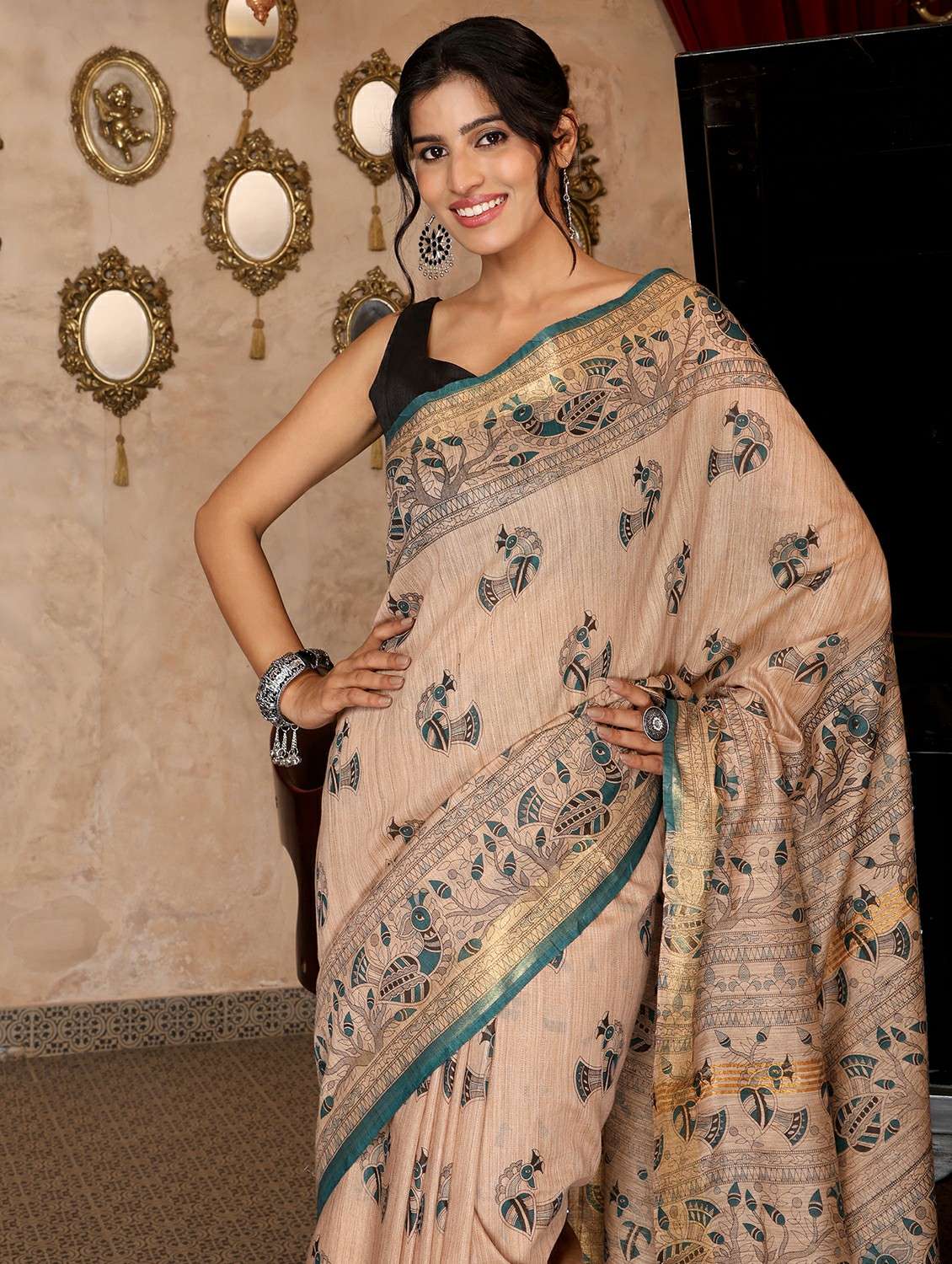 women printed casual wear saree with blouse - 22184321 -  Standard Image - 5