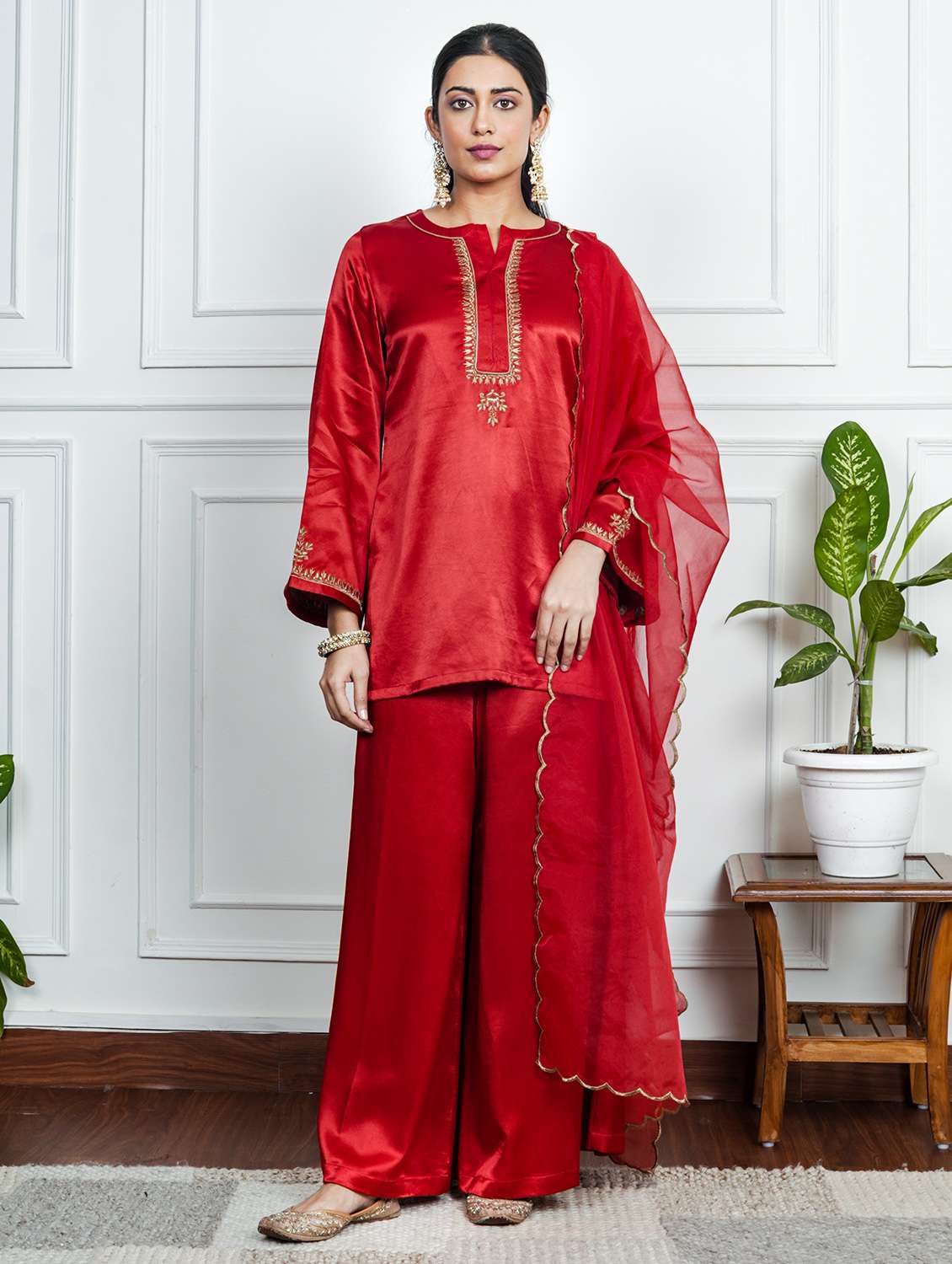 women solid with work long sleeve kurta palazzo with dupatta set - 22185067 -  Zoom Image - 0