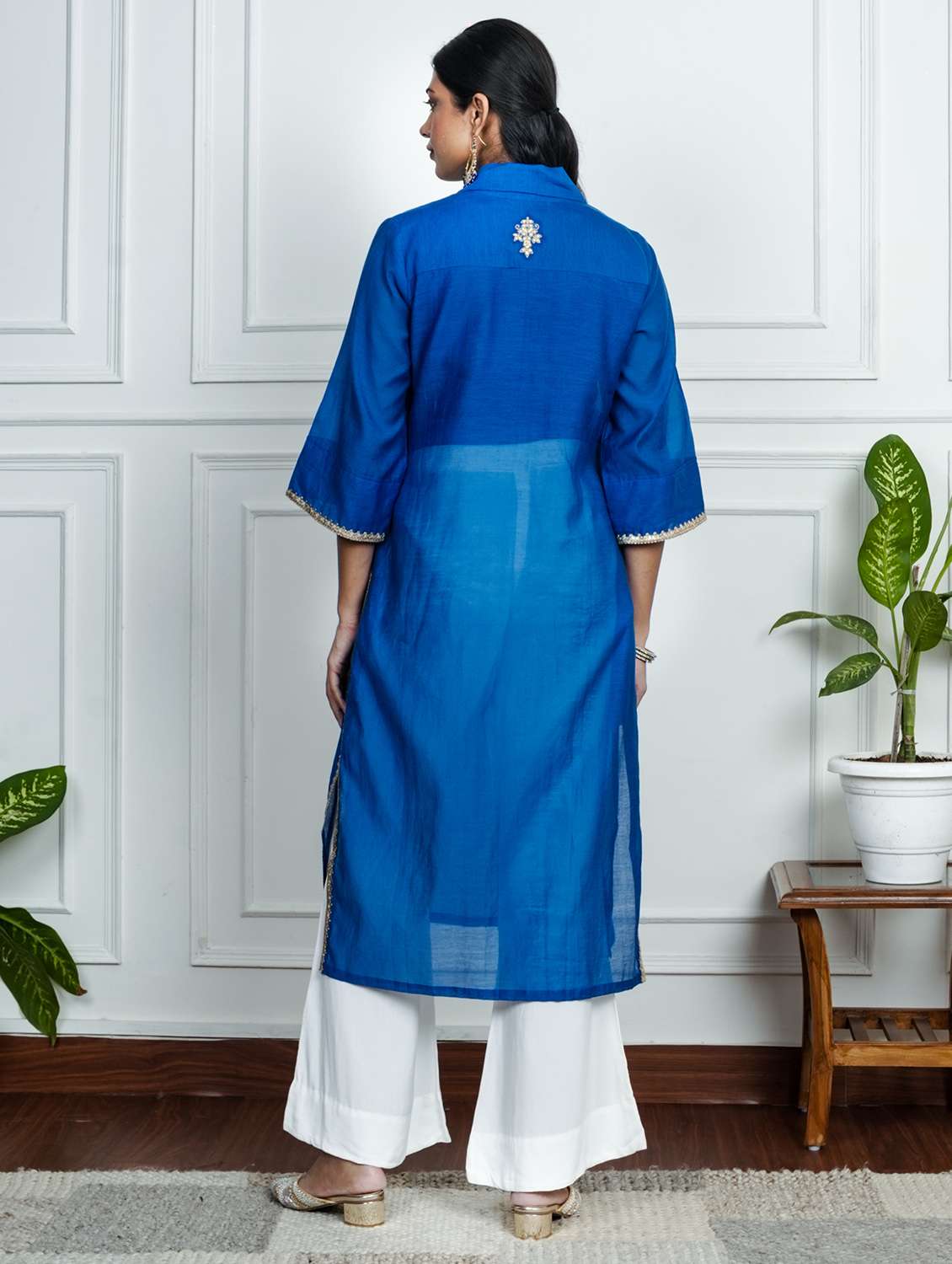 women solid three quarter sleeve straight kurta  - 22185075 -  Standard Image - 3