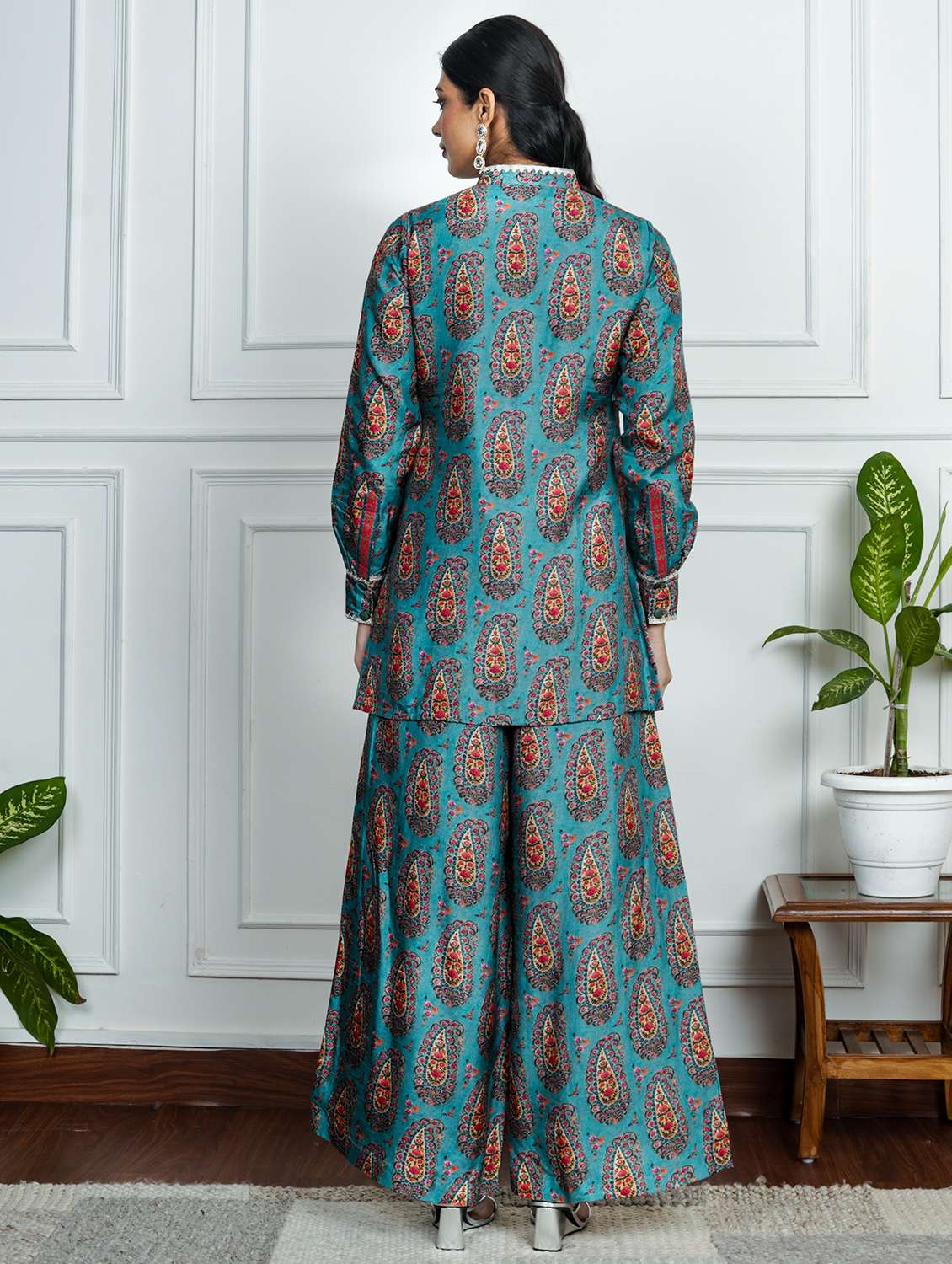 women printed long sleeve kurta palazzo set - 22185089 -  Standard Image - 3