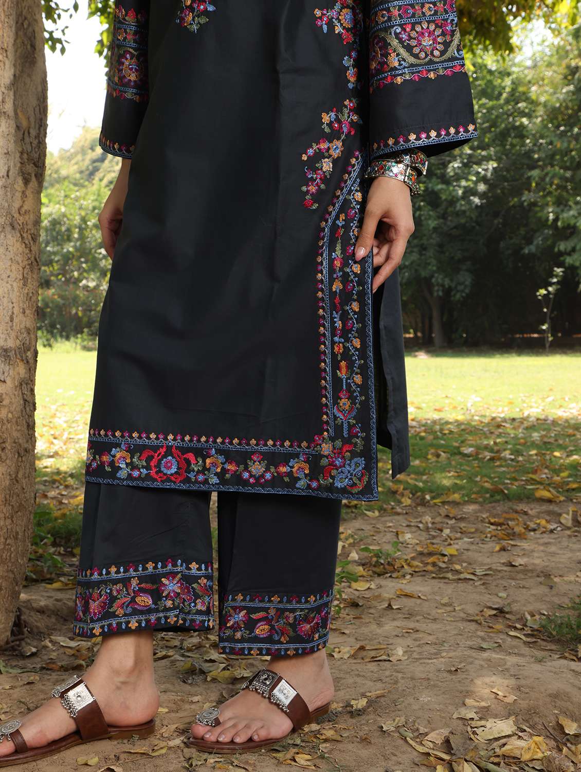 women solid with work long sleeve kurta pant set - 22185100 -  Standard Image - 3