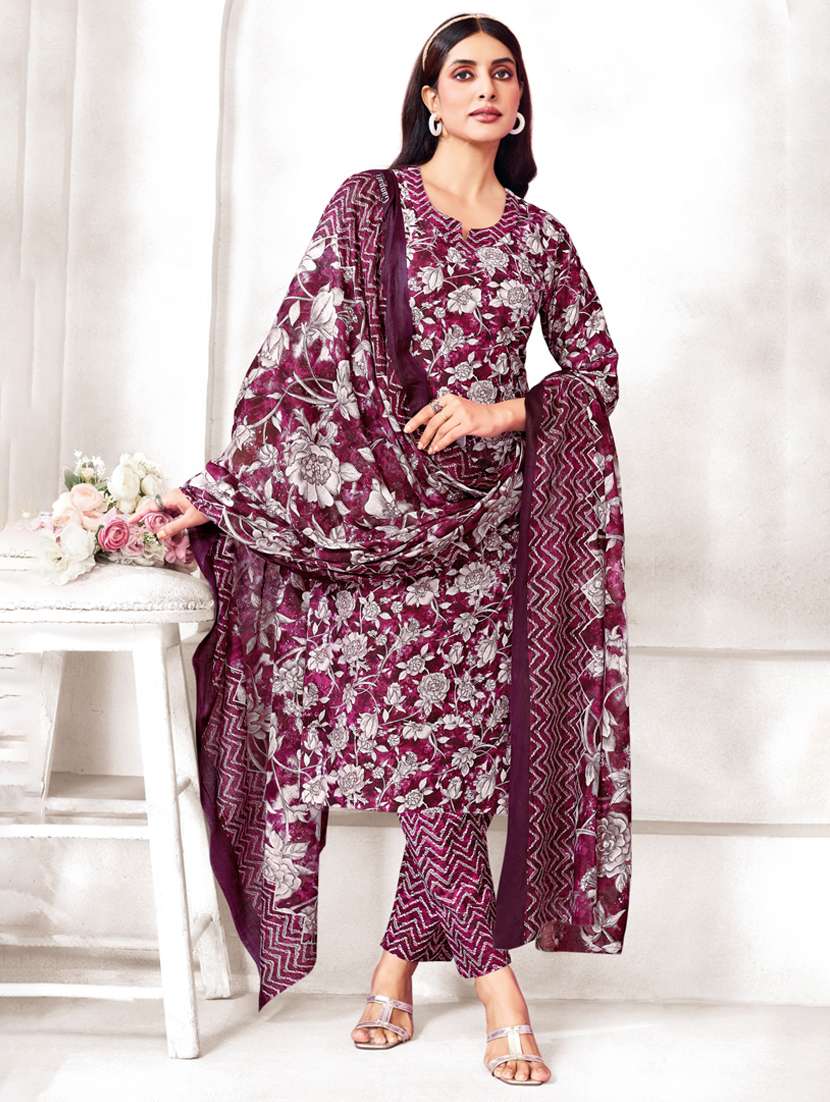women floral printed three quarter sleeve kurta pant with dupatta set
