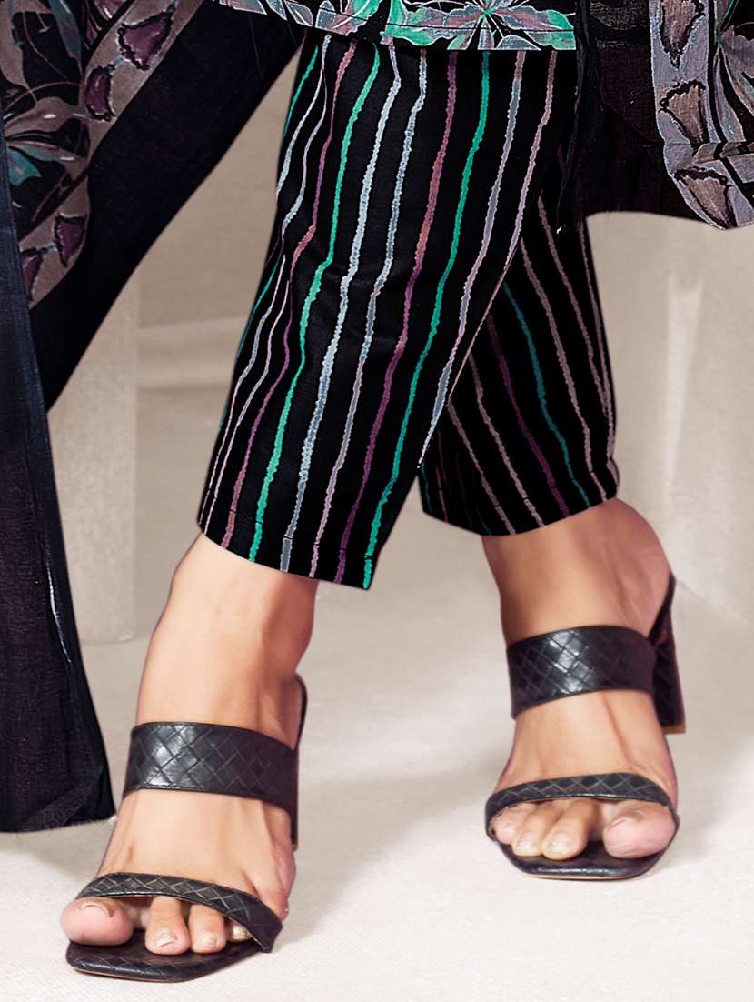 women printed three quarter sleeve kurta pant with dupatta set - 22185134 -  Standard Image - 3