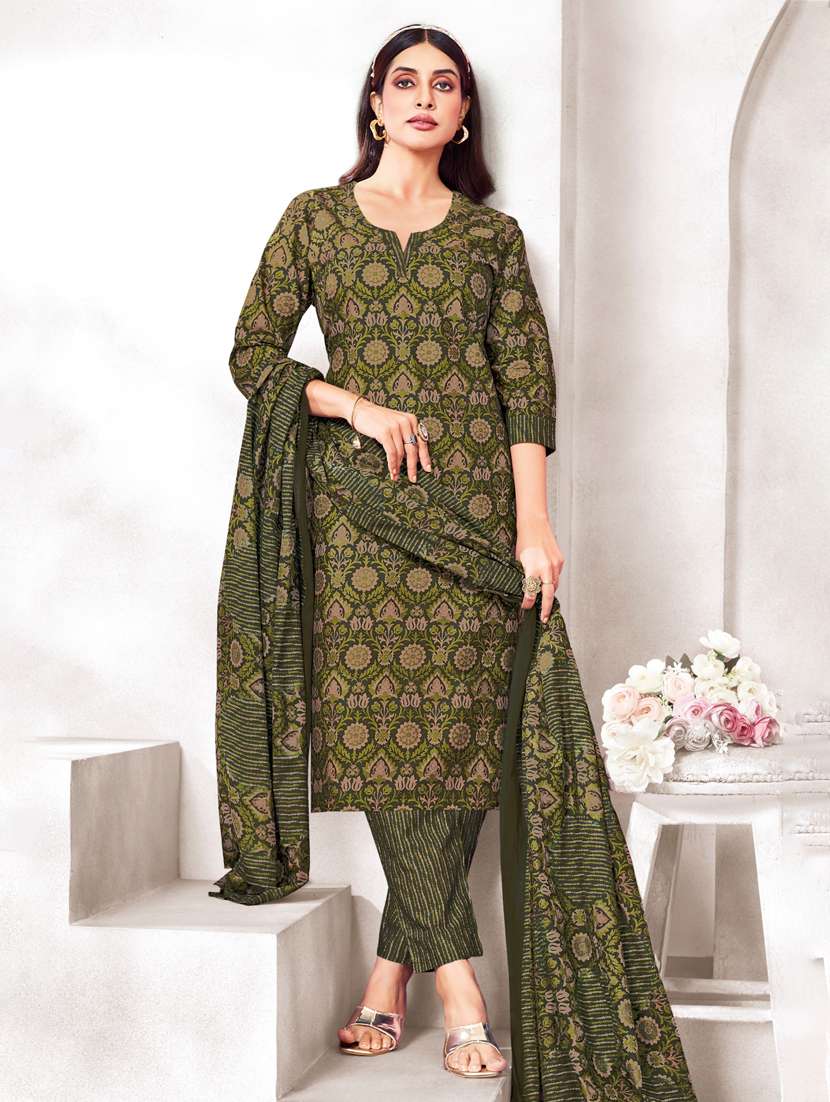 women printed three quarter sleeve kurta pant with dupatta set