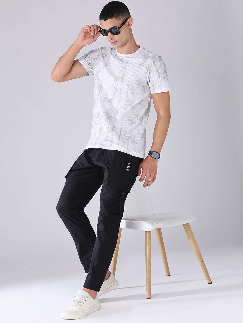 men solid mid rise regular fit cargo  - 22185396 -  Standard Image - 5