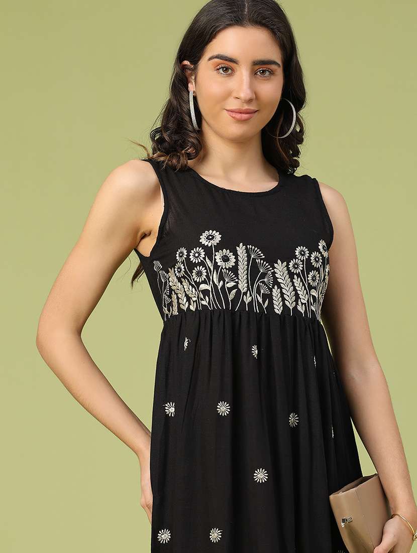 women solid with work sleeveless ethnic dress - 22185656 -  Standard Image - 5