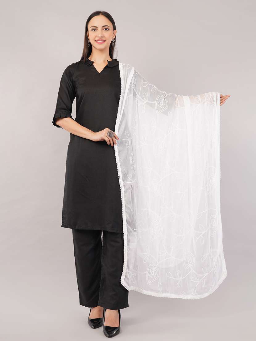 women solid with work embroidered dupatta  - 22186209 -  Zoom Image - 0