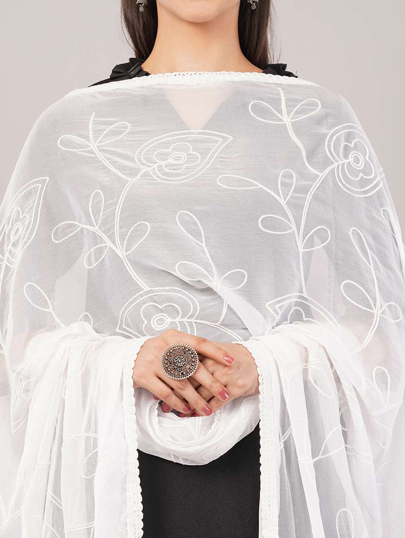 women solid with work embroidered dupatta  - 22186209 -  Standard Image - 5