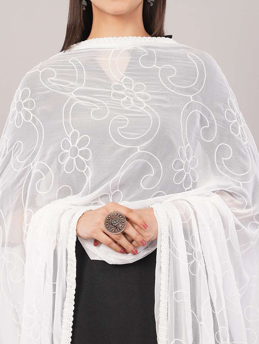 women solid with work embroidered dupatta  - 22186210 -  Standard Image - 5