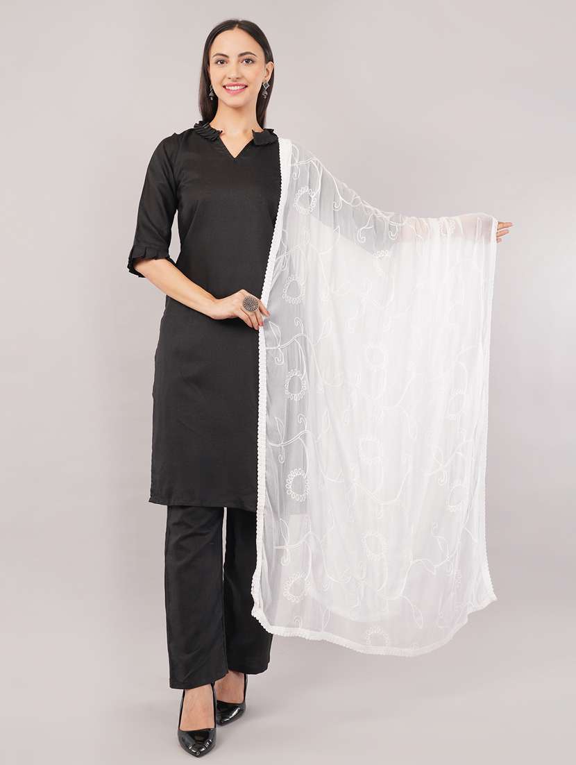 women solid with work embroidered dupatta  - 22186211 -  Zoom Image - 0