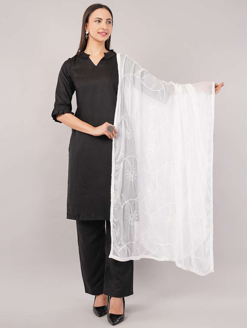women solid with work embroidered dupatta  - 22186216 -  Zoom Image - 0