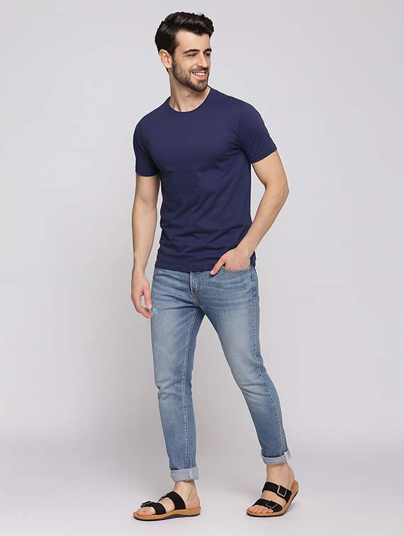 men solid toe seperator sandal - 22186248 -  Standard Image - 3