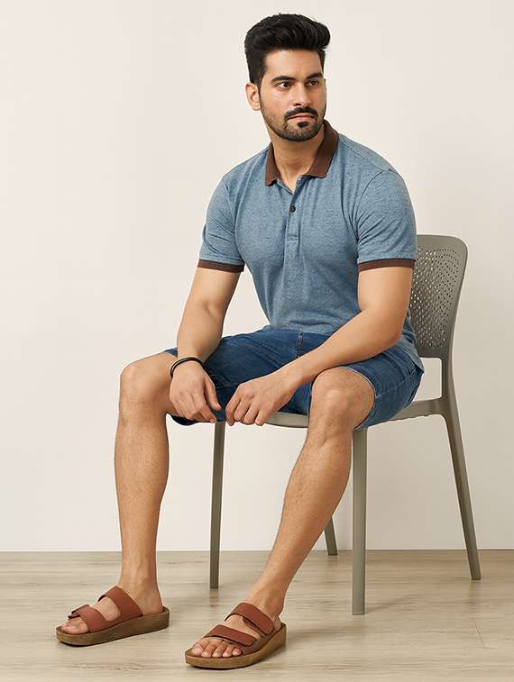 men solid toe seperator sandal - 22186251 -  Standard Image - 3