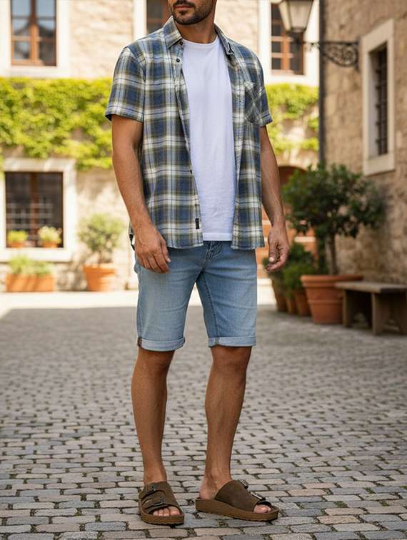 men solid toe seperator sandal - 22186260 -  Standard Image - 3