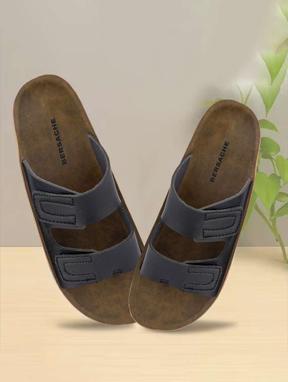 men solid toe seperator sandal