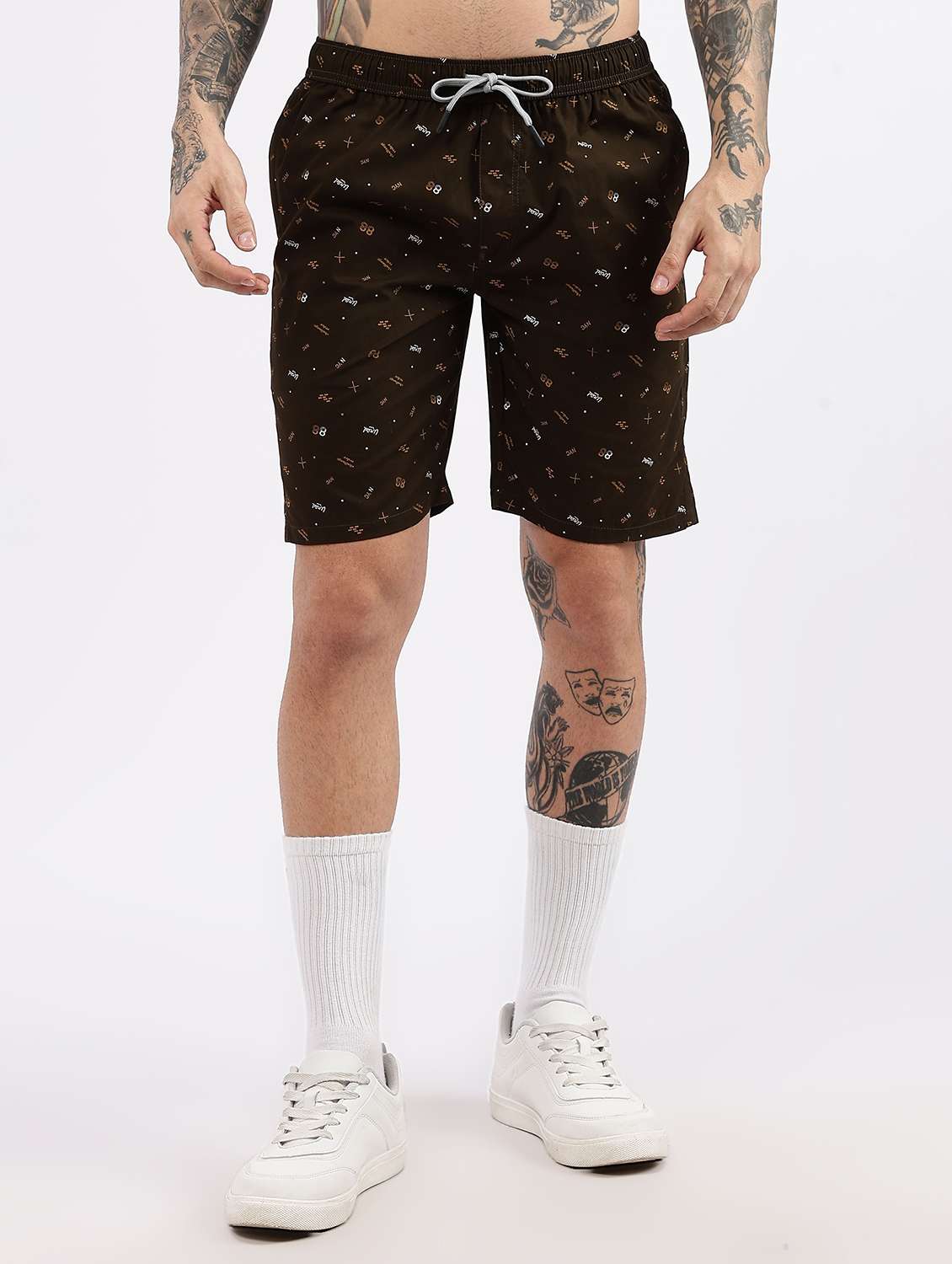men printed mid rise bermuda short