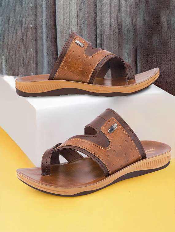 men color block toe seperator sandal