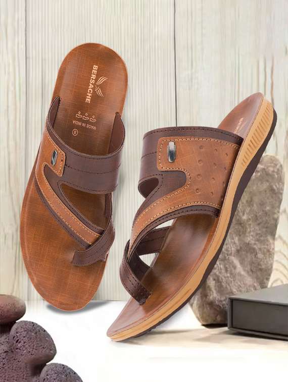 men color block toe seperator sandal - 22186448 -  Zoom Image - 0