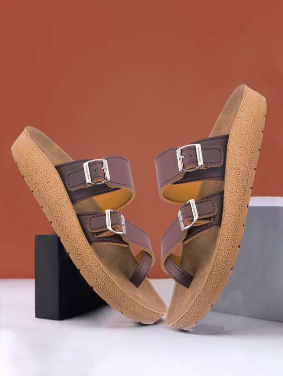 men solid toe seperator sandal
