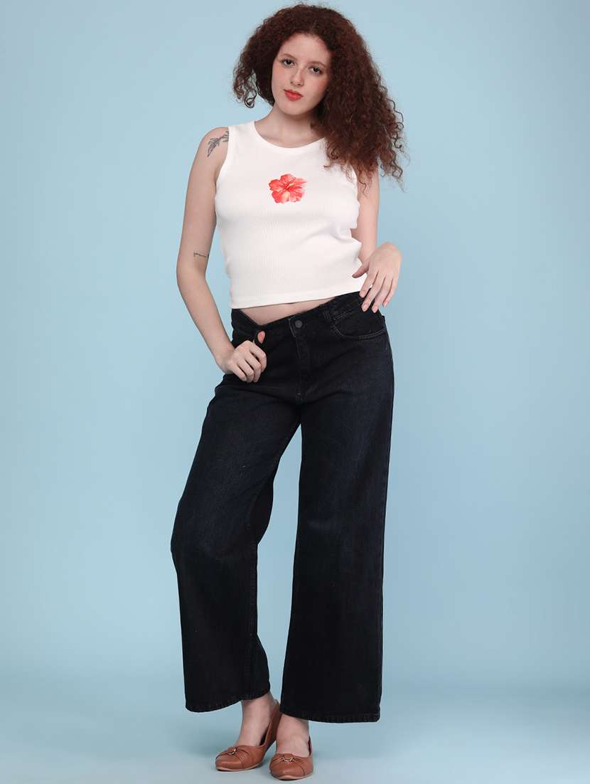 women floral sleeveless t-shirt - 22186620 -  Standard Image - 5