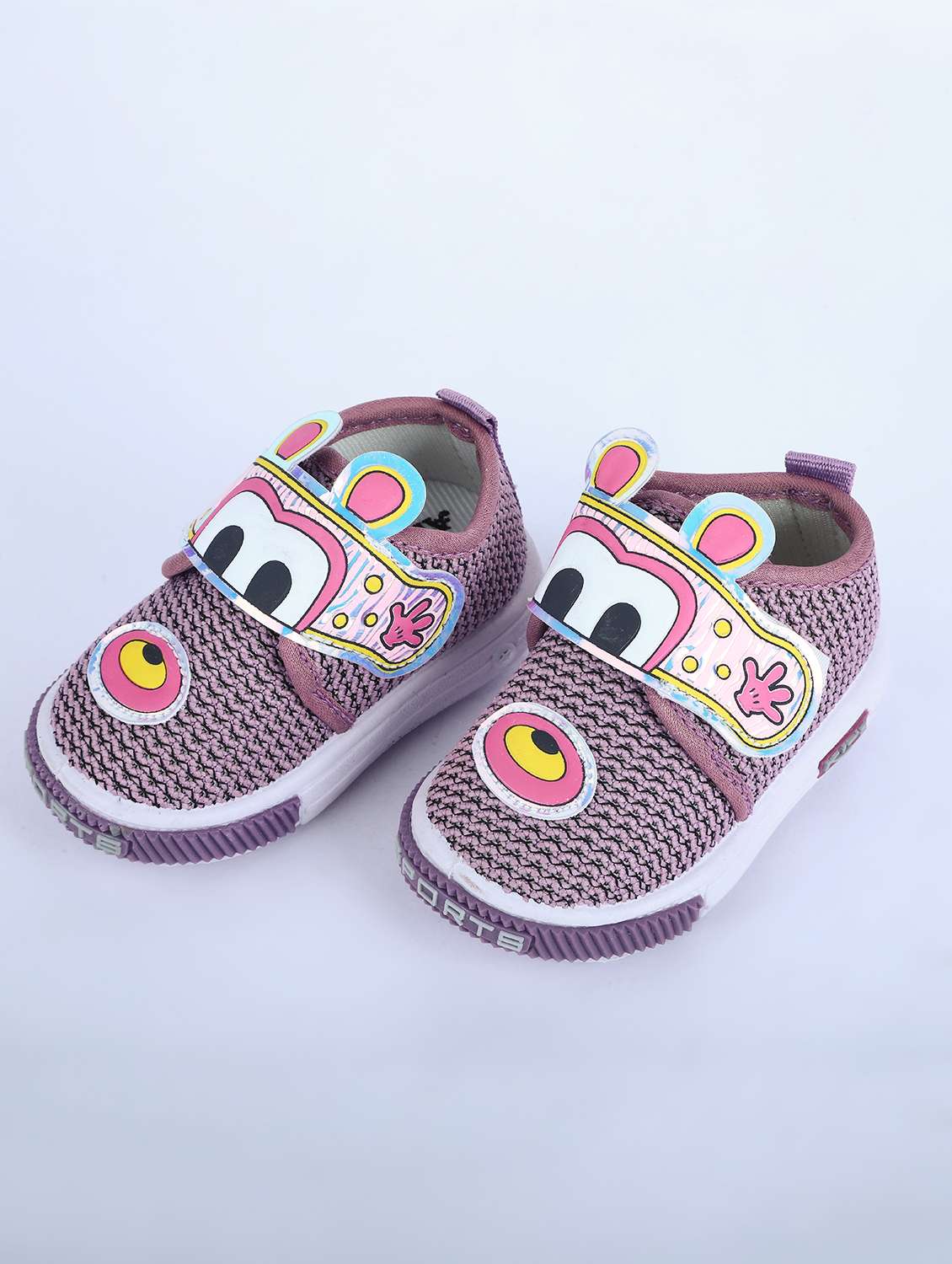 boys self design casual sneakers