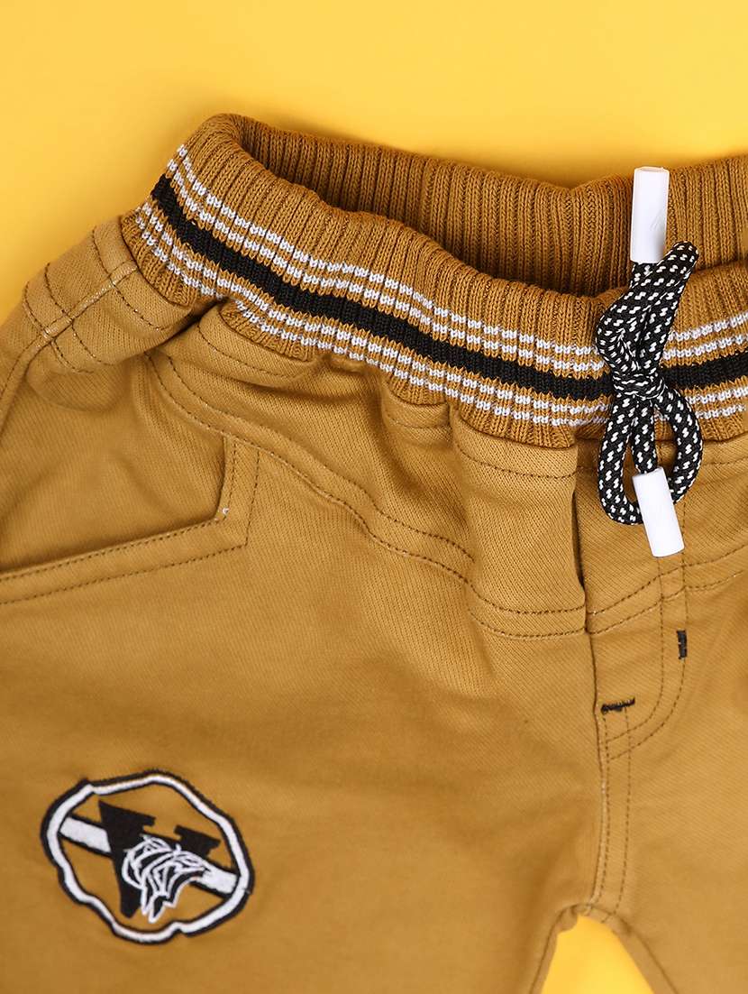 boys printed t-shirt & shorts co-ords set - 22186671 -  Standard Image - 5