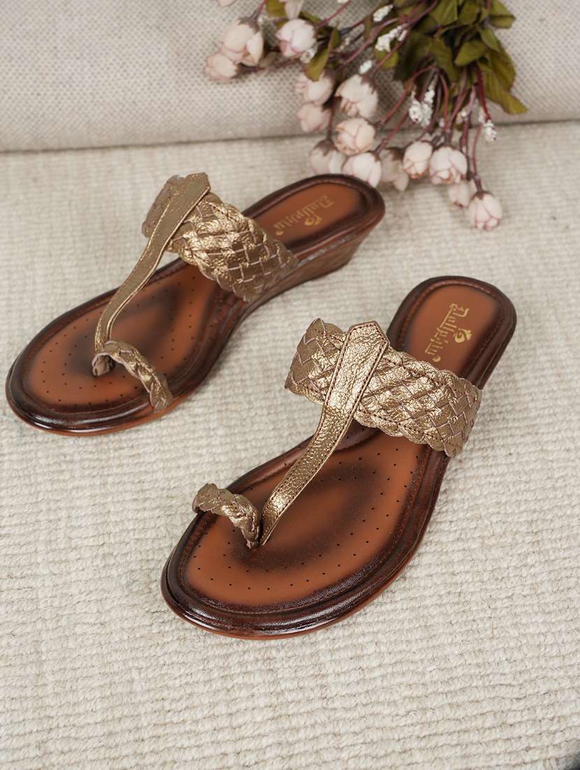 women slip on wedge - 22187016 -  Zoom Image - 0