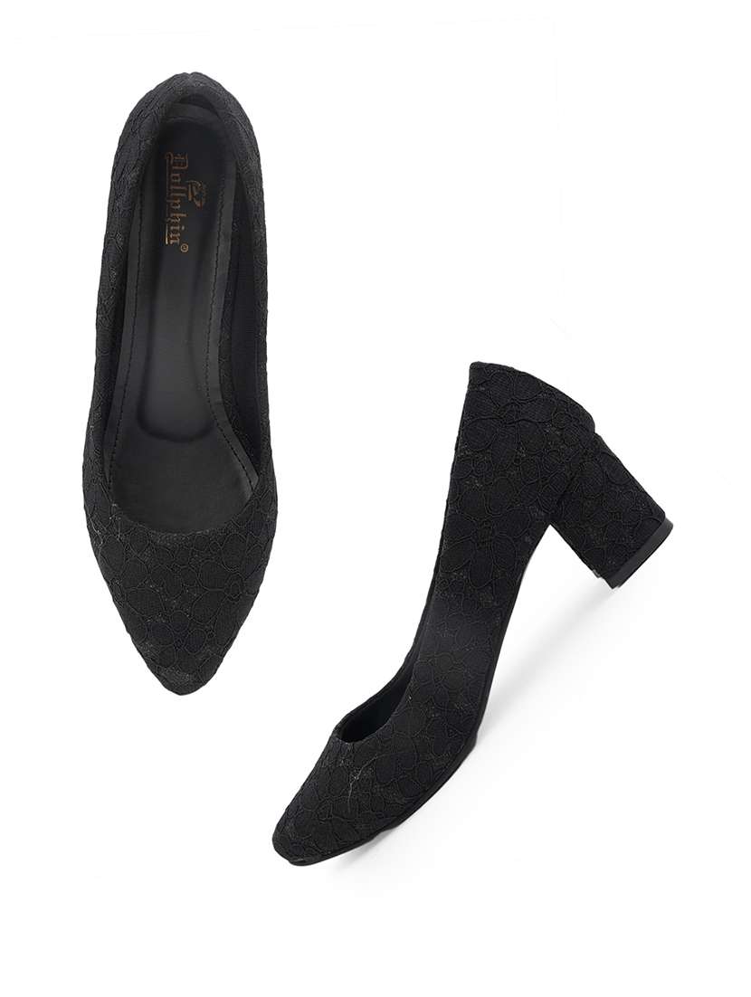women slip on pump - 22187107 -  Standard Image - 3