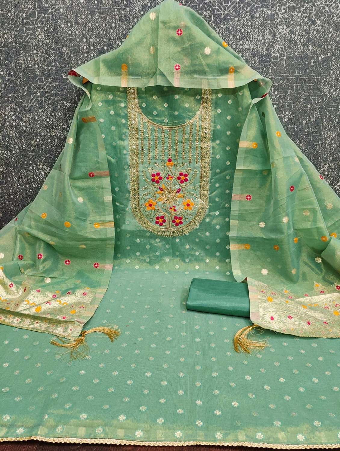 women self design embroidered unstitched suit set - 22187243 -  Standard Image - 3