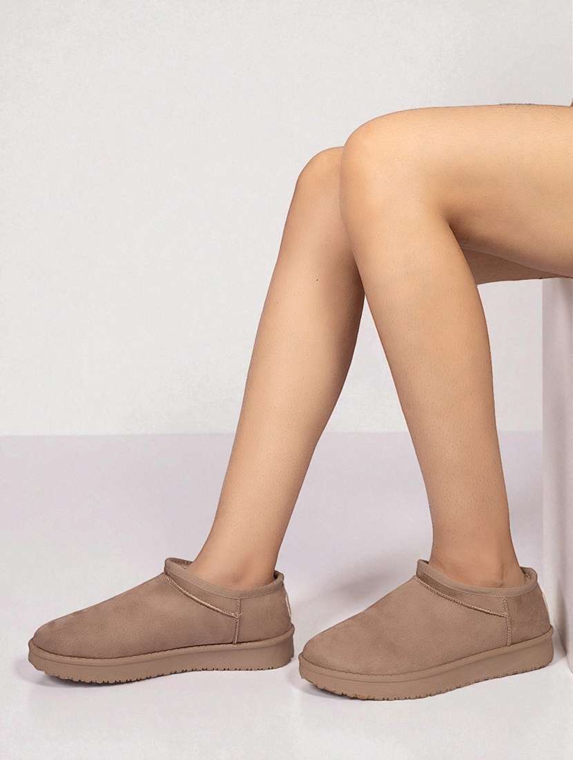 women solid slip on ankle boots