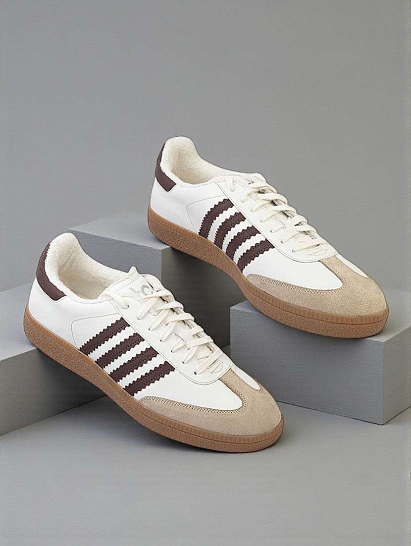 men striped lace up sneaker