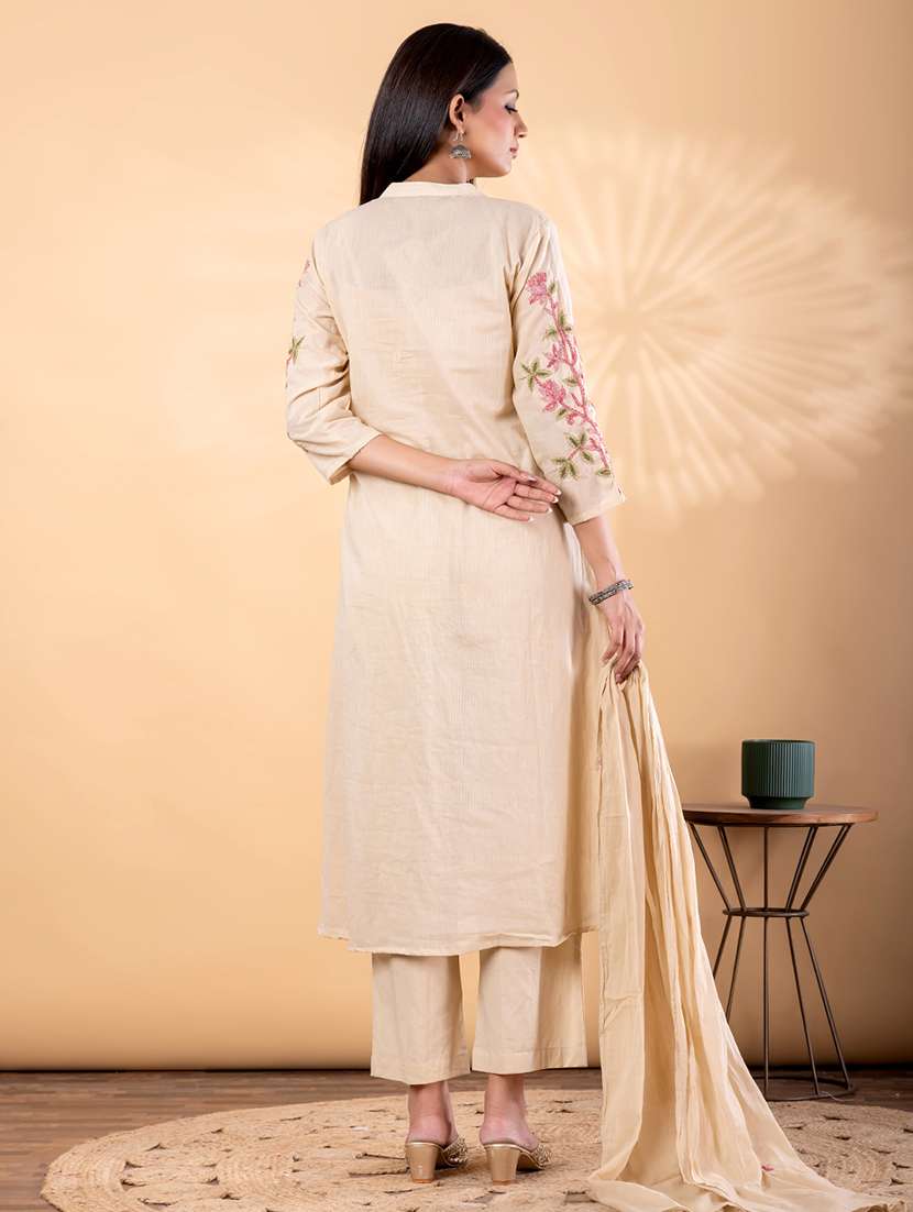 women solid with work three quarter sleeve kurta pant with dupatta set - 22187409 -  Standard Image - 3