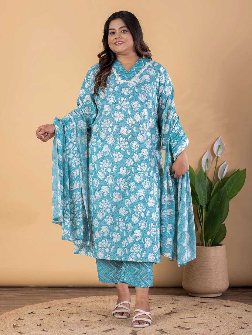 women plus size three quarter sleeve kurta pant with dupatta set
