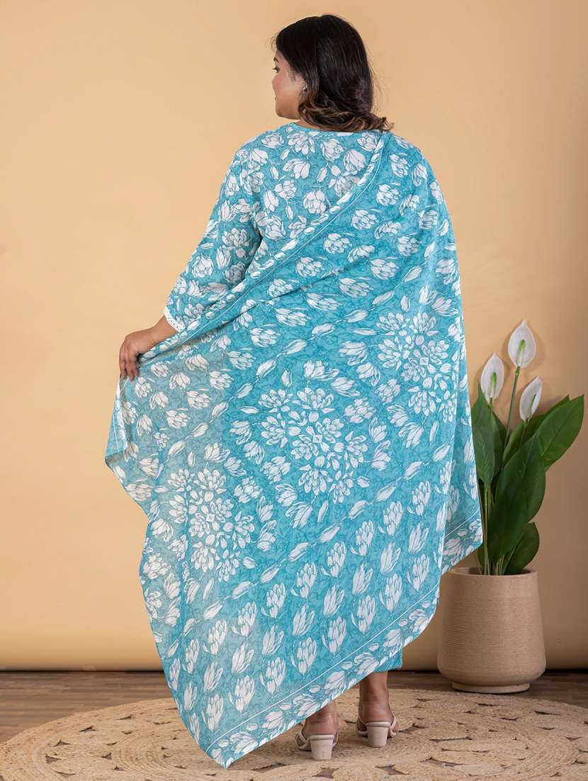women plus size three quarter sleeve kurta pant with dupatta set - 22187431 -  Standard Image - 3